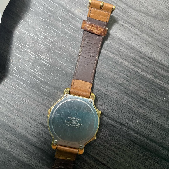 LORUS DISNEY WATCH - Picture 6 of 6